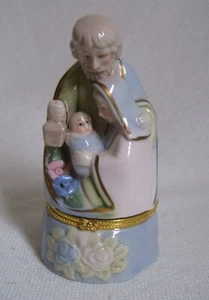 Caja de baratijas La Sagrada Familia Cristianismo Religioso Coleccionable María José Jesús - Imagen 1 de 12