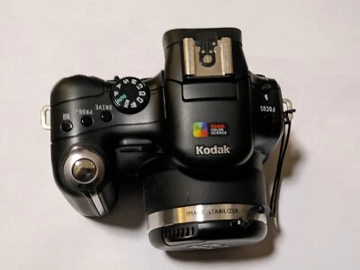 Kodak EasyShare P850 5.1MP Digital Camera - Black - Image 1 of 4