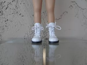 Lovely white laces and zipper boots for Dianna Effner 13"Little Darling doll - Picture 1 of 4