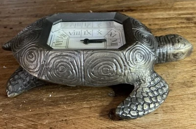 Pottery Barn ~ Reloj Tortuga ~ NUEVO Foto 1 de 4