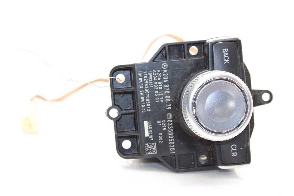 RADIO MANDOS MERCEDES-BENZ C250 C300 C350 C63 GLK350 2010 10 2011 11 1379741 Foto 1 de 4