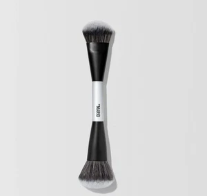 Makeup by Mario F4 Dual-Ended Foundation and Face Brush Neu! - Bild 1 von 10