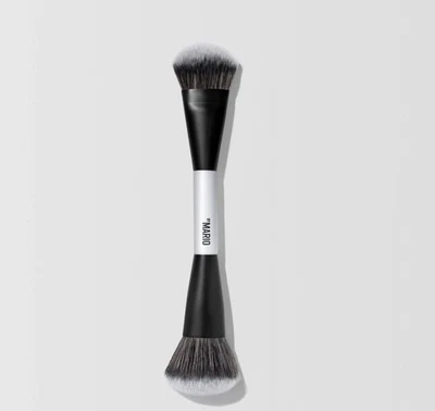 Makeup by Mario F4 Dual-Ended Foundation and Face Brush New！ - Image 1 of 4