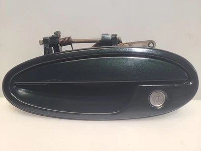 97-05 Buick Park Avenue Std/Ultra Drivers manija de puerta verde metálico desde 2002 Foto 1 de 4
