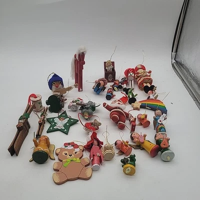 Lote De Colección 30 Adornos Navideños De Madera Pintados   Foto 1 de 4