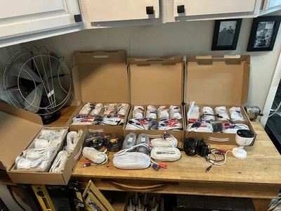 16 Swann Security Cameras And Wiring - Image 1 of 4