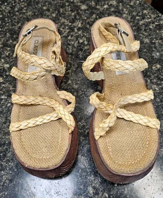 Sandalias de cuña de plataforma clasificadas Y2K trenzadas de rafia con tiras boho años 90 2000 de colección Foto 1 de 4