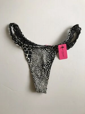 Nuevo Sexy Tanga Betsey Johnson Talla L Blanco/Negro Multi Foto 1 de 4