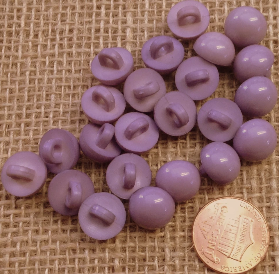24 botones pequeños de vástago de plástico de lavanda con cúpula brillante 7/16" 11 mm # 7328 Foto 1 de 1