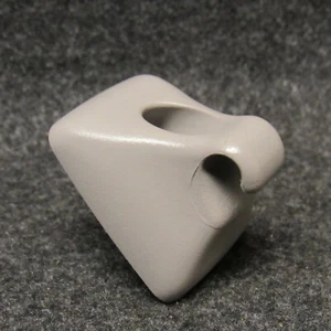 1999-2003 Ford Windstar Sun Visor Retainer Clip Light Gray H2 OEM 57240 - Picture 1 of 3