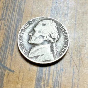 Jefferson Nickel 1946 No Mint Mark Error Coin Scratched Planchet Circulated RARE - Picture 1 of 9