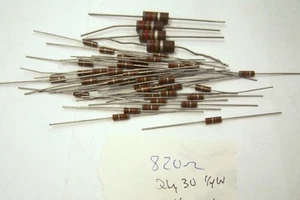 New 30 PCS Vintage Carbon Comp Resistors 820 Ohm 10% 1/4 W & 4 1W resistors - Picture 1 of 3
