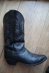 Black Leather JUSTIN 2041 Western Cowboy Boots w/ Stitched Design 10.5 D - Picture 1 of 8