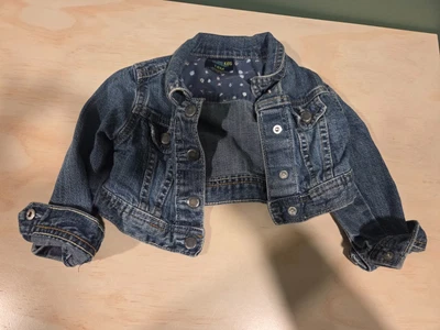 Chaqueta vaquera recortada genuina para niños usada en excelente estado niñas talla 18M Foto 1 de 2