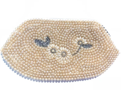 Cartera clutch vintage hecha a mano con diseño floral con cuentas Foto 1 de 4