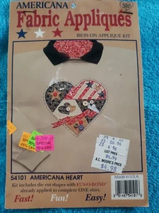 AMERIKANISCHES HERZ PATCH STOFF PATRIOTISCH AMERICANA LANDHAUS STERNE HERZEN FLAGGE  - Bild 1 von 2