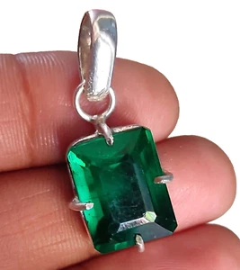 Ciondolo in argento massiccio 925 con smeraldo naturale 27,50 ct certificato taglio smeraldo pietra preziosa - Foto 1 di 11