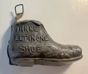 Antiker Messing Figurenschuh Antik Nähen Maßband "Drei Füße in einem Schuh" - Bild 1 von 3