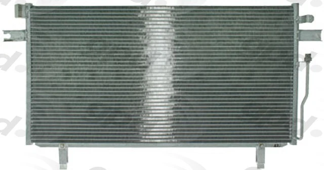 Condensador de aire acondicionado Global Parts para Pathfinder, QX4 4954C Foto 1 de 4
