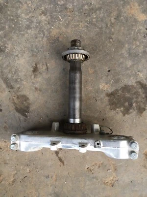 Yamaha XT600 triple árbol cojinete inferior bajo inferior XT 600 550 XT550 1984 83 84 85 Foto 1 de 3