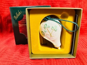 Belleek Christmas ornament ~ NEW IN BOX ~ RETIRED #2938 ~ CELTIC KNOT - Picture 1 of 6