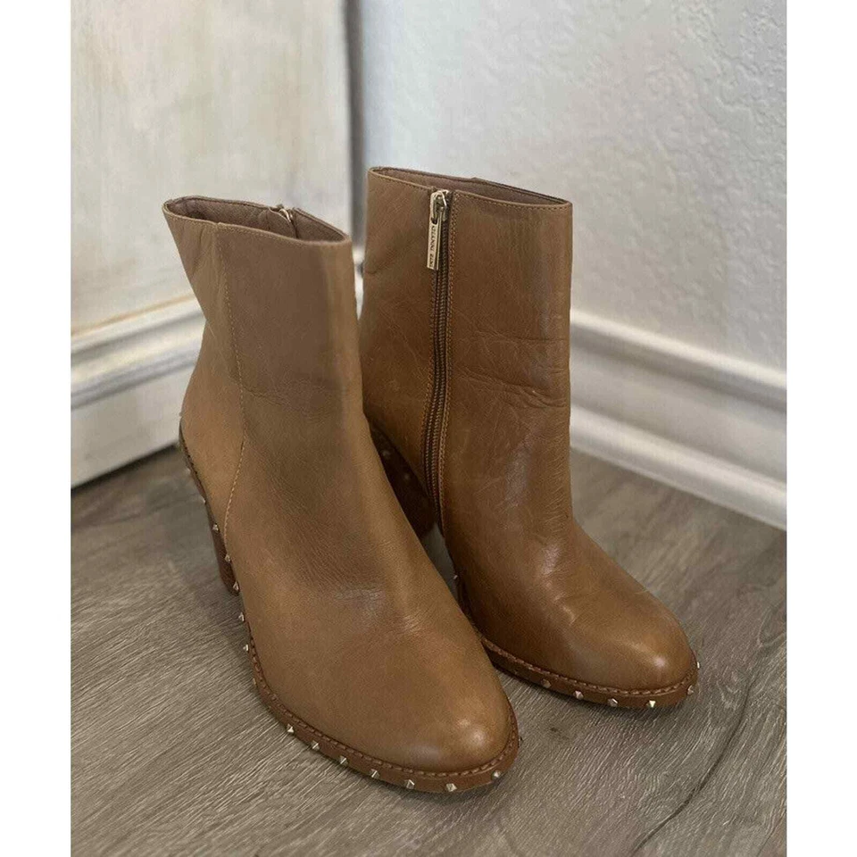 Botines de plataforma Giani Bini tostados con tachuelas talla 7,5 M Foto 1 de 4