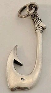 GANCHO DE PEZ Estilo Hawaiano MAKAU Figura Plata Esterlina 2" COLGANTE De Colección - Imagen 1 de 4