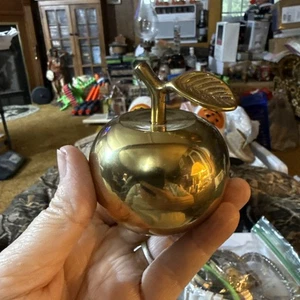 VTG Brass Apple Shape Bell With Stem And Leaf 3" Tall - Picture 1 of 15
