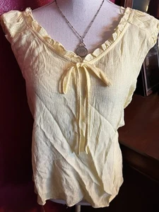 Top de mujer de Perch de Blu Pepper precioso amarillo, volantes talla 1XL/2XL - Imagen 1 de 3
