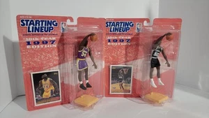 2x Starting Lineup Baloncesto Estrellas 10º Año 1997 Edición - Imagen 1 de 2