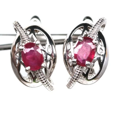 Prata esterlina 925 folheada a ouro branco 4 x 6 mm. Brincos de rubi vermelho - Imagem 1 de 4