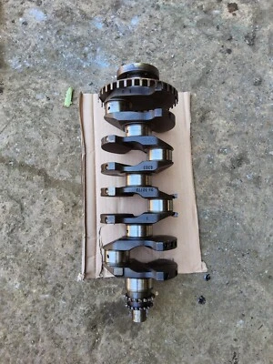 Cigüeñal ford 2.0 litros 8 válvulas Sierra MK3 Granada Foto 1 de 4