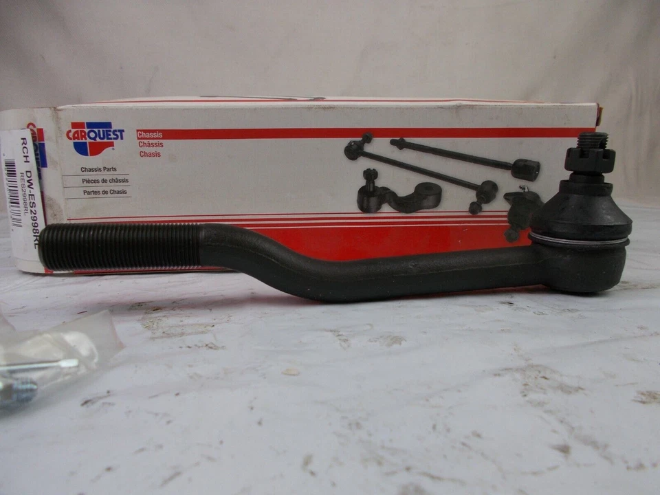 Barra de amarre de dirección Carquest se adapta; Nissan D21 86-94' y camioneta 95-97' Foto 1 de 4