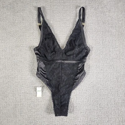 Body feminino de renda Aerie Paisley tamanho XS preto - Imagem 1 de 4