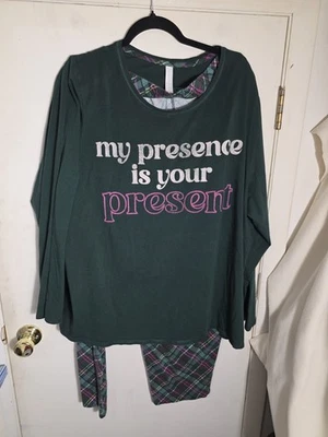 Juego de pijama Cacique 2 piezas talla grande 22/24 presente manga larga Foto 1 de 4