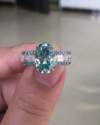 1.75 Carats Moissanite Ring for Women – Certified Green Oval Cut 14K Gold - Image 1 of 4