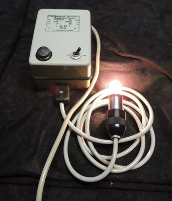 Carl Zeiss Jena Mikroskop Trafo 6V 30 VA von PEG + Lampe & Fassung mit Kabel - Bild 1 von 4