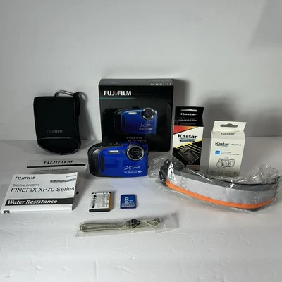 Fujifilm FinePix X Series XP70 16.4MP Digital Camera New Battery and Charger - Image 1 of 4