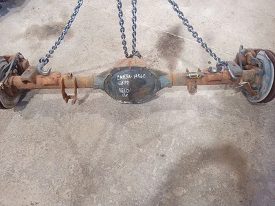 Rebuilt Rear Axle 4.10 Ratio Posi from 2001 Silverado 1500 Crew Cab 7965250 Foto 1 de 4