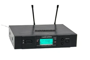 Audio-Technica ATW-R3100b UHF Synthesized Diversity Receiver - Bild 1 von 2