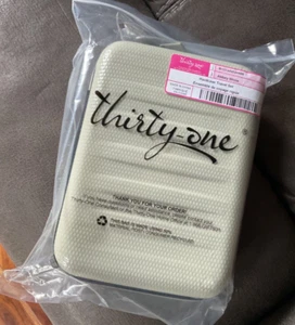 Thirty One Hardcase Travel Set in ABBEY STONE - NWT- Last one in Stock!! - Picture 1 of 2