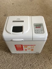 Welbilt- The Bread Machine- bread maker- Abm4400- 13" x 13" x 9"