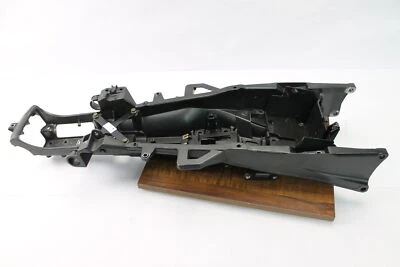 Yamaha Yzf R1 2006 carenado trasero inferior bandeja de batería Foto 1 de 4