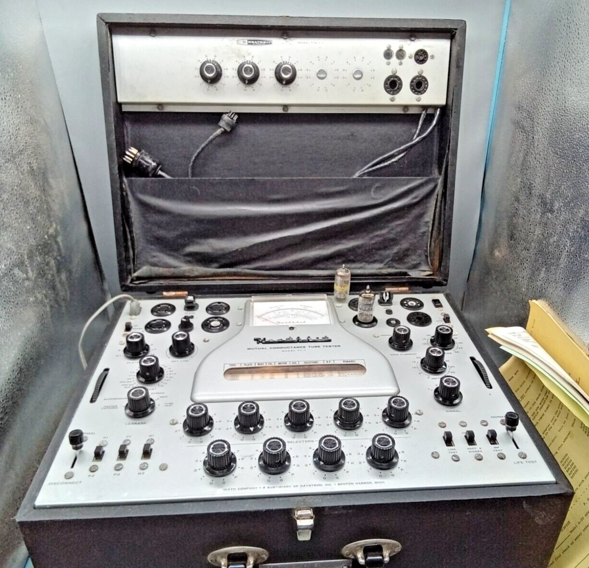 真空管試験機 HEATHKIT IT-17 hq720.jpg?sqp=-