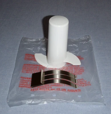 Piezas - CUCHILLA DE MASA BLACK & DECKER + DEDOS Procesador de alimentos Power Pro II FP1500 Foto 1 de 4