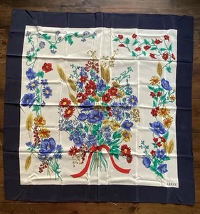 Vintage Gucci Silk Scarf Headscarf - Square Blue white flowers 1970s RARE - Picture 1 of 4