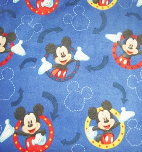 Disney Mickey Mouse blau Fleece Basteln Nähen Stoff Meterware NEU - Bild 1 von 2