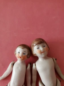Antike deutsche Hertwig All Bisque Flapper Mädchen Puppe Puppenhaus Miniatur Schwestern - Bild 1 von 8