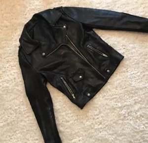 Hermosa chaqueta corta italiana de cuero de cordero suave usada en excelente estado para mujer pequeña - Imagen 1 de 12