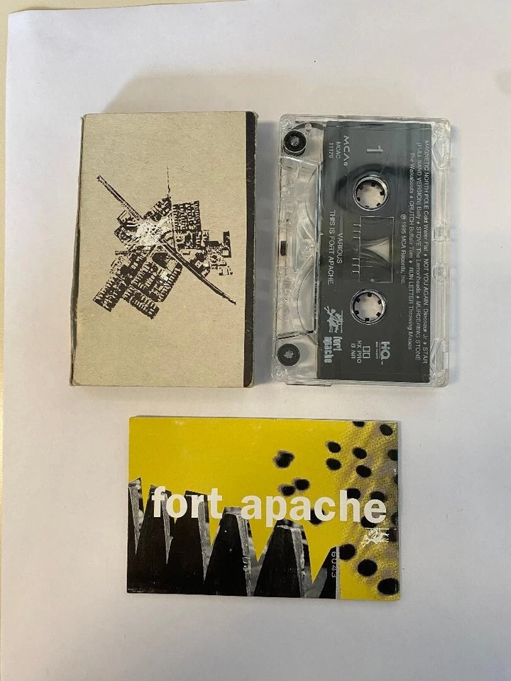 Fort Apache: Radiohead, Lemonheads, Cassette, Tape Foto 1 de 1